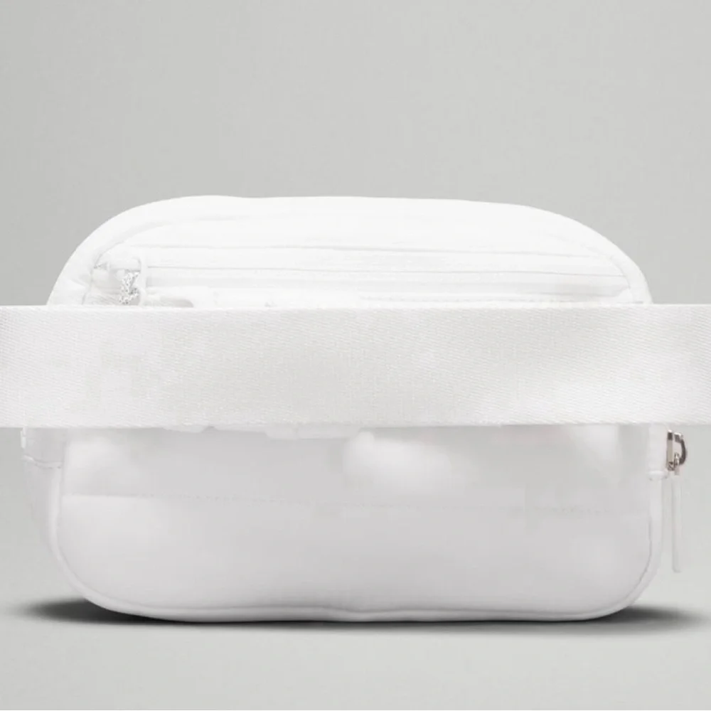 NEW White Lululemon Puffy Belt Bag - Picture 2 of 6